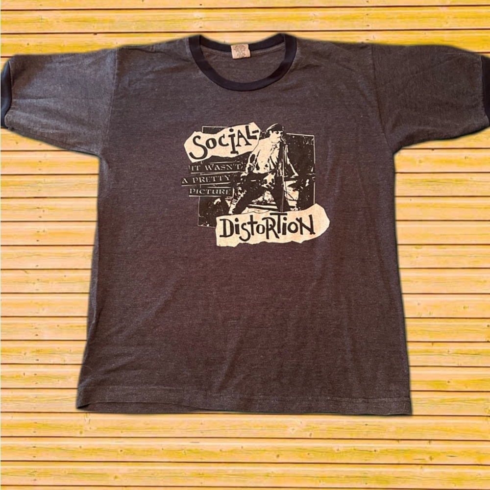 ‘05 Social D. Concert Tee